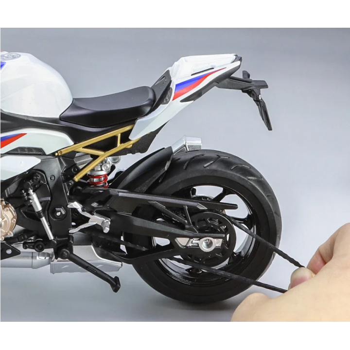 BMW S1000RR modeliukas 1:9