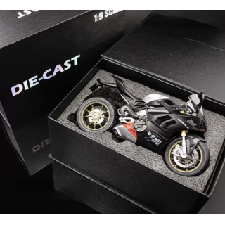 Ducati V4S modeliukas 1:9